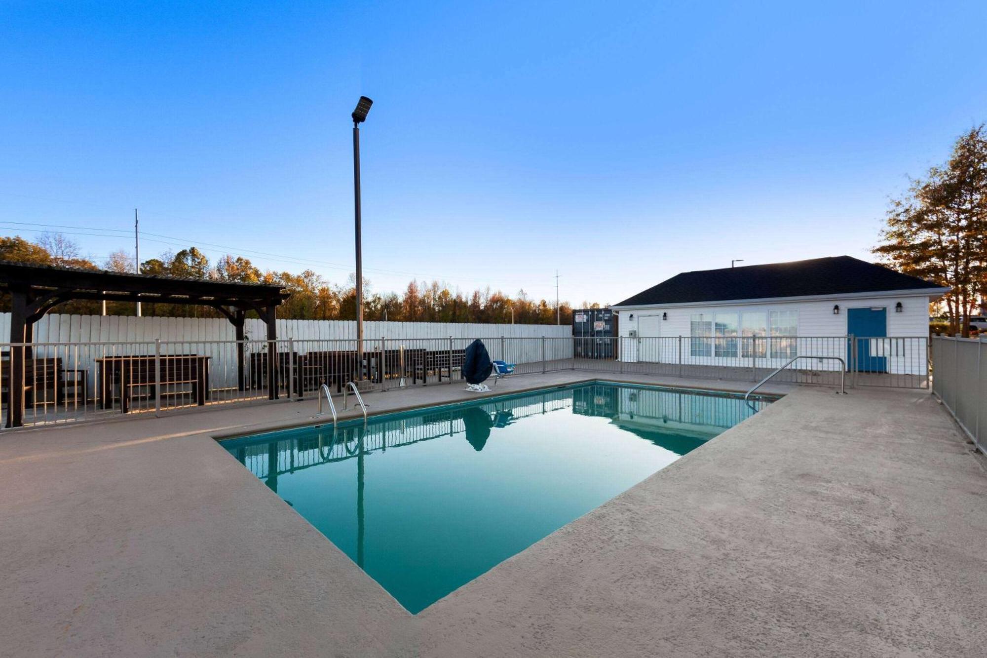 Howard Johnson By Wyndham Jackson Exteriör bild