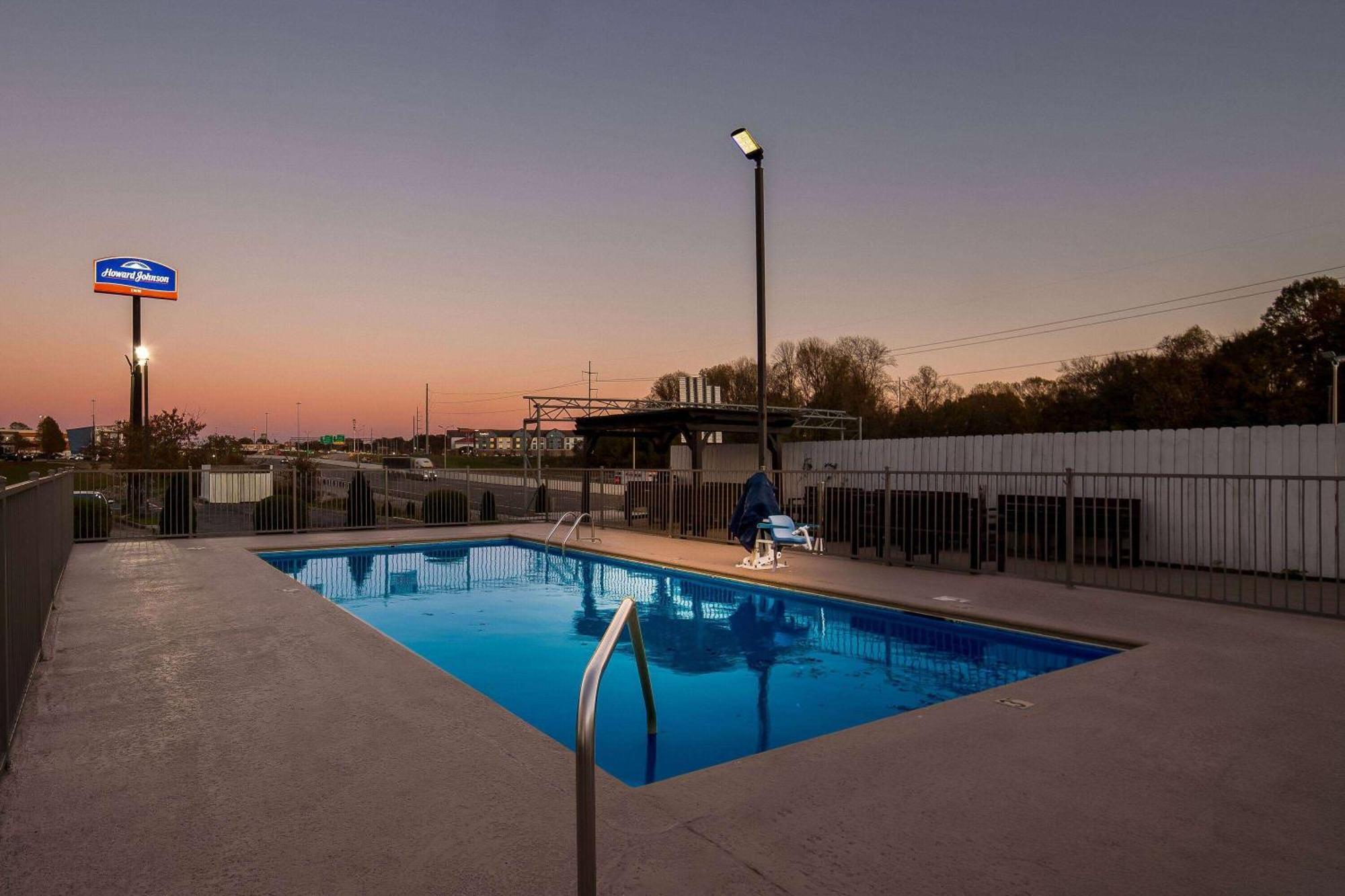 Howard Johnson By Wyndham Jackson Exteriör bild
